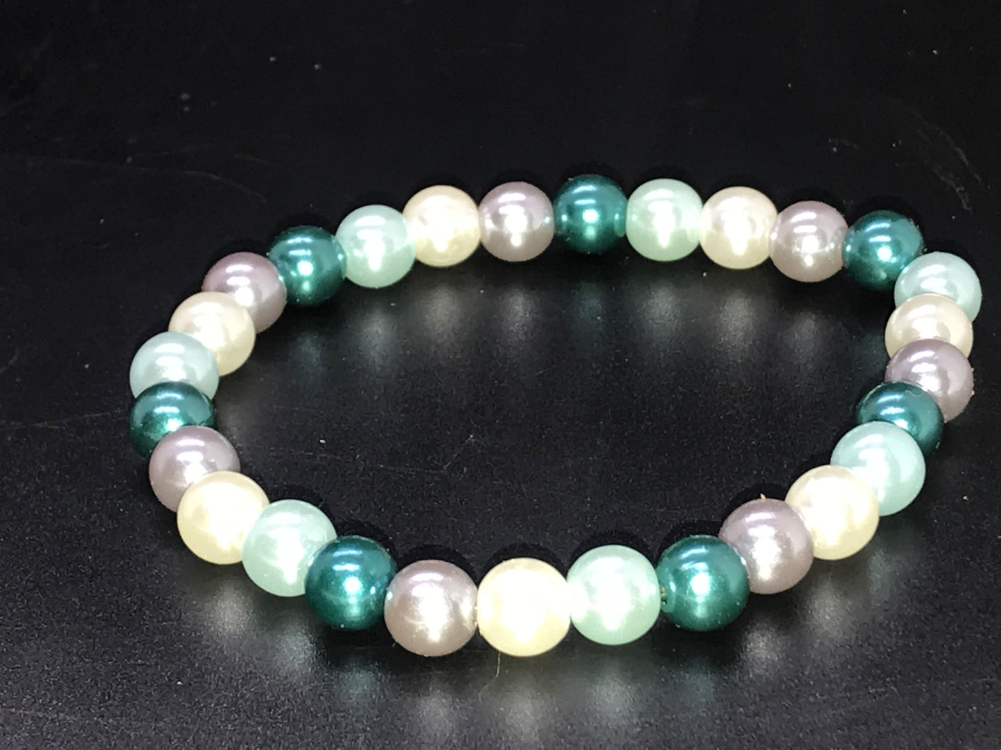 Christe's Elastic Bracelets